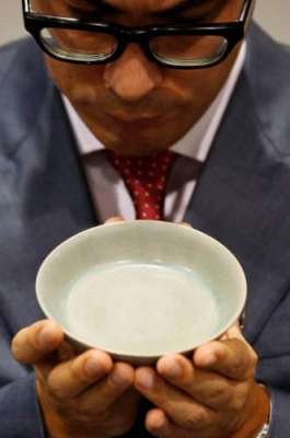 Song Dynasty Bowl Shatters World Record, Sells For $37.7 Million At Hong Kong Auction
