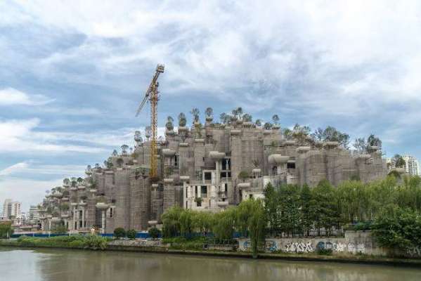 The 'Hanging Gardens Of Babylon' Reemerge In Shanghai As New, Leafy Residential Project