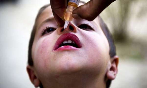 The Three-day Anti-polio Campaign Starts In The Country, Protecting 3 Million And 80 Million Children Under The Age Of Five Years, Two Hundred And Six Thousand Health Workers Will Go Home Across The Country And Drop Polio Vaccine Drops.