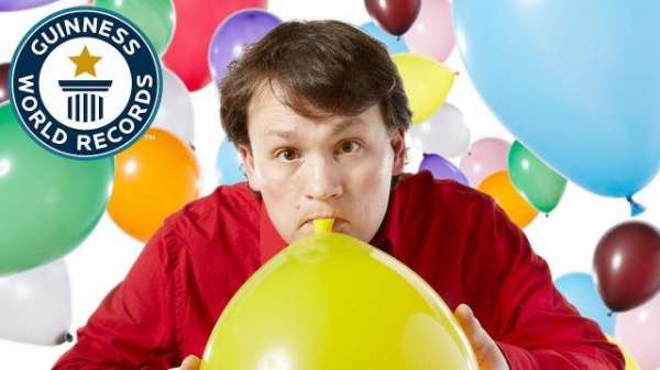 The Balloon Guy - Meet The Record Breakers