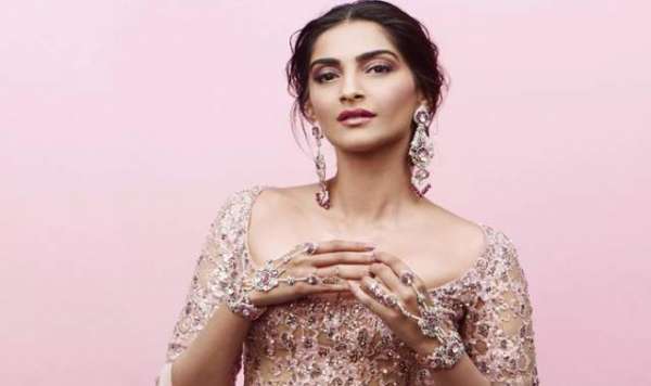 Soonam Kapoor To Get Married In Month Of May, This Year