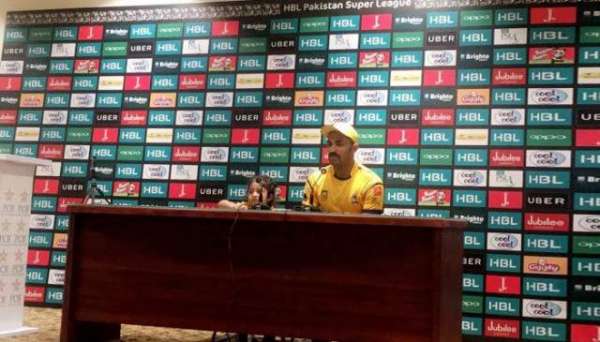 Wahab Riaz's Adorable Daughter Joins Him In Press Conference

