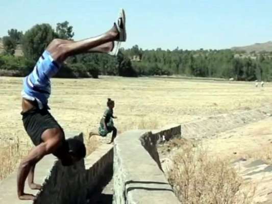 Ethiopian Man Walks On His Hands Better Than Some People Do On Their Feet