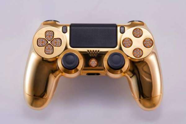 This bizarre PS4 controller costs 14000 dollar