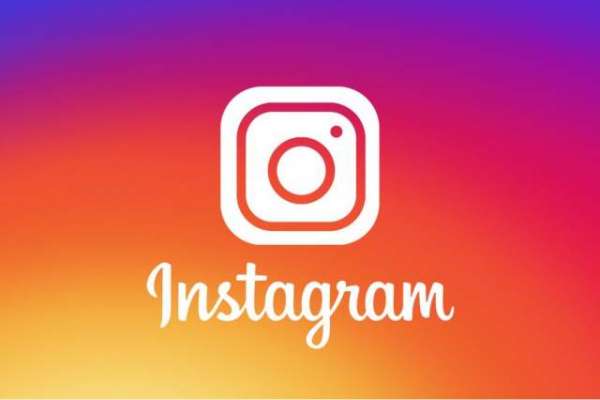 Instagram makes it easier to reply with emojis