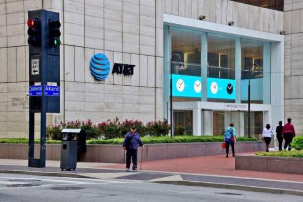 AT&T will turn on its 5G network this Friday