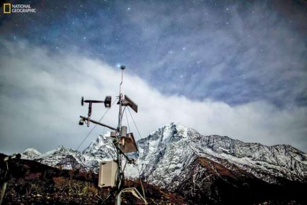 Mount Everest expedition installs highest weather stations on Earth