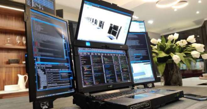 Company demonstrates laptop with seven screens