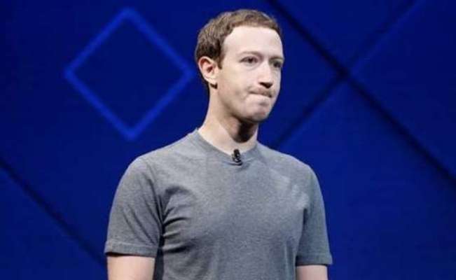 Mark Zuckerberg Gets Employees To Blow-Dry His Armpits, Claims New Book